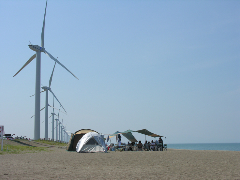 釜谷浜の風車2