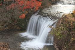 画像:滝集落の滝