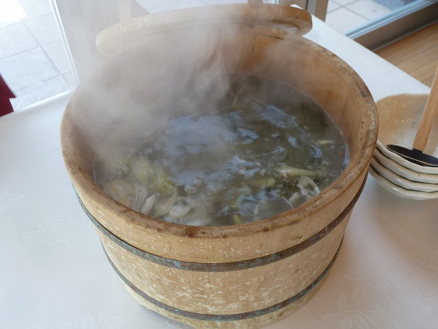 写真：男鹿名物　石焼料理