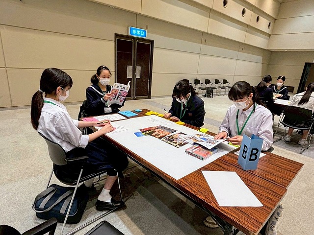 写真：ワークショップの様子