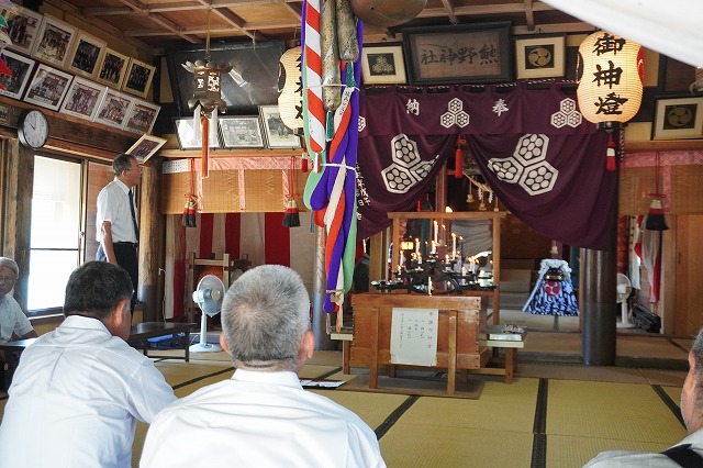 写真：神事の様子