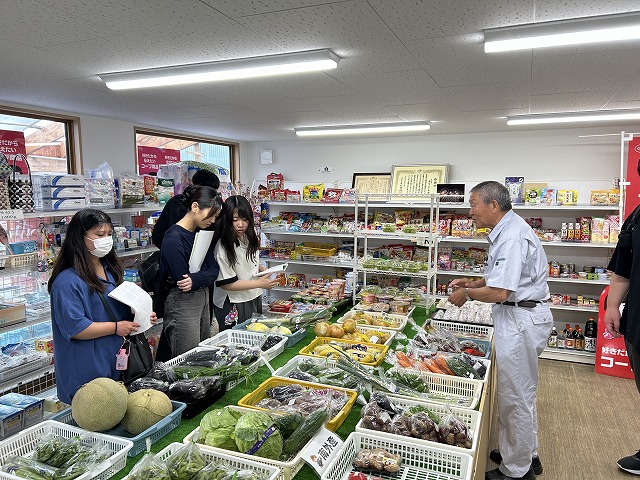写真：南外さいかい市視察の様子