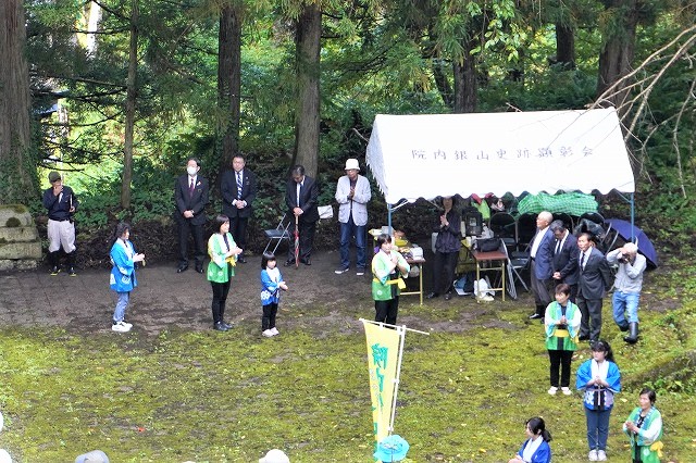 写真：銀山おどり奉納