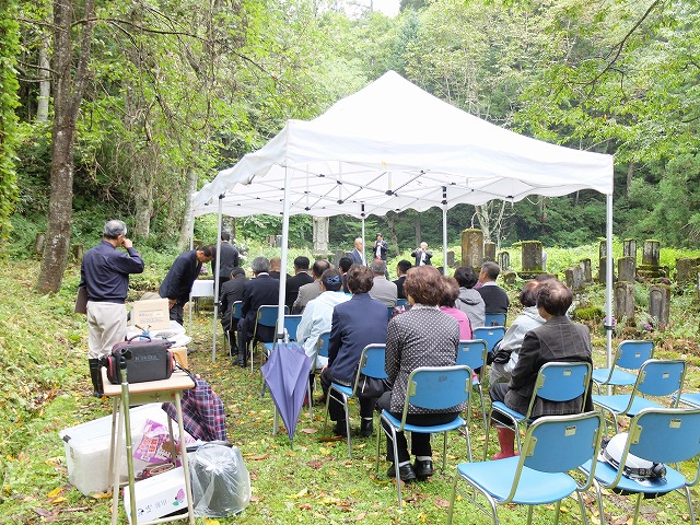 写真：供養祭の様子
