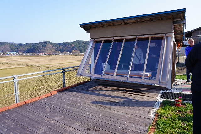 写真：オープンカフェ