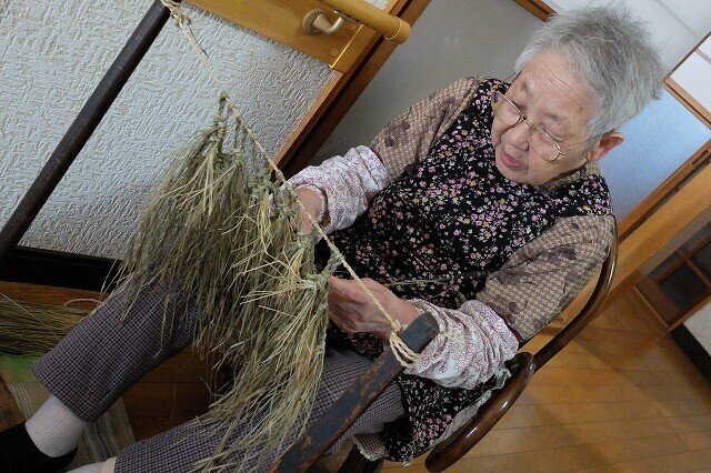 写真：ケラを編む哲子さん