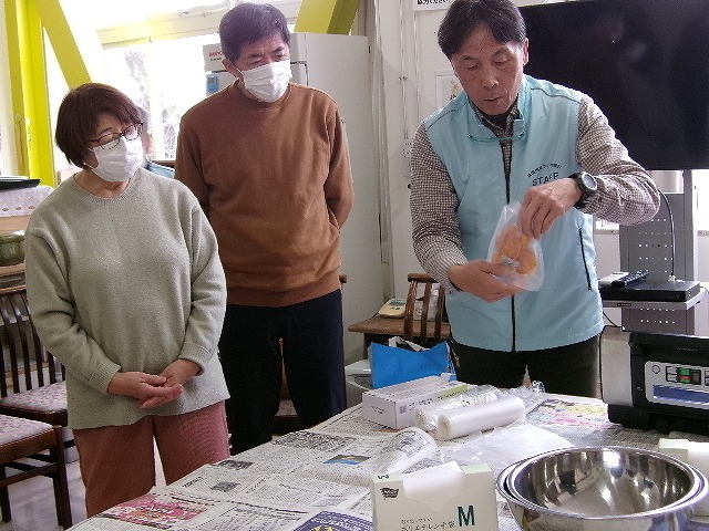 話を聞く駒形住民