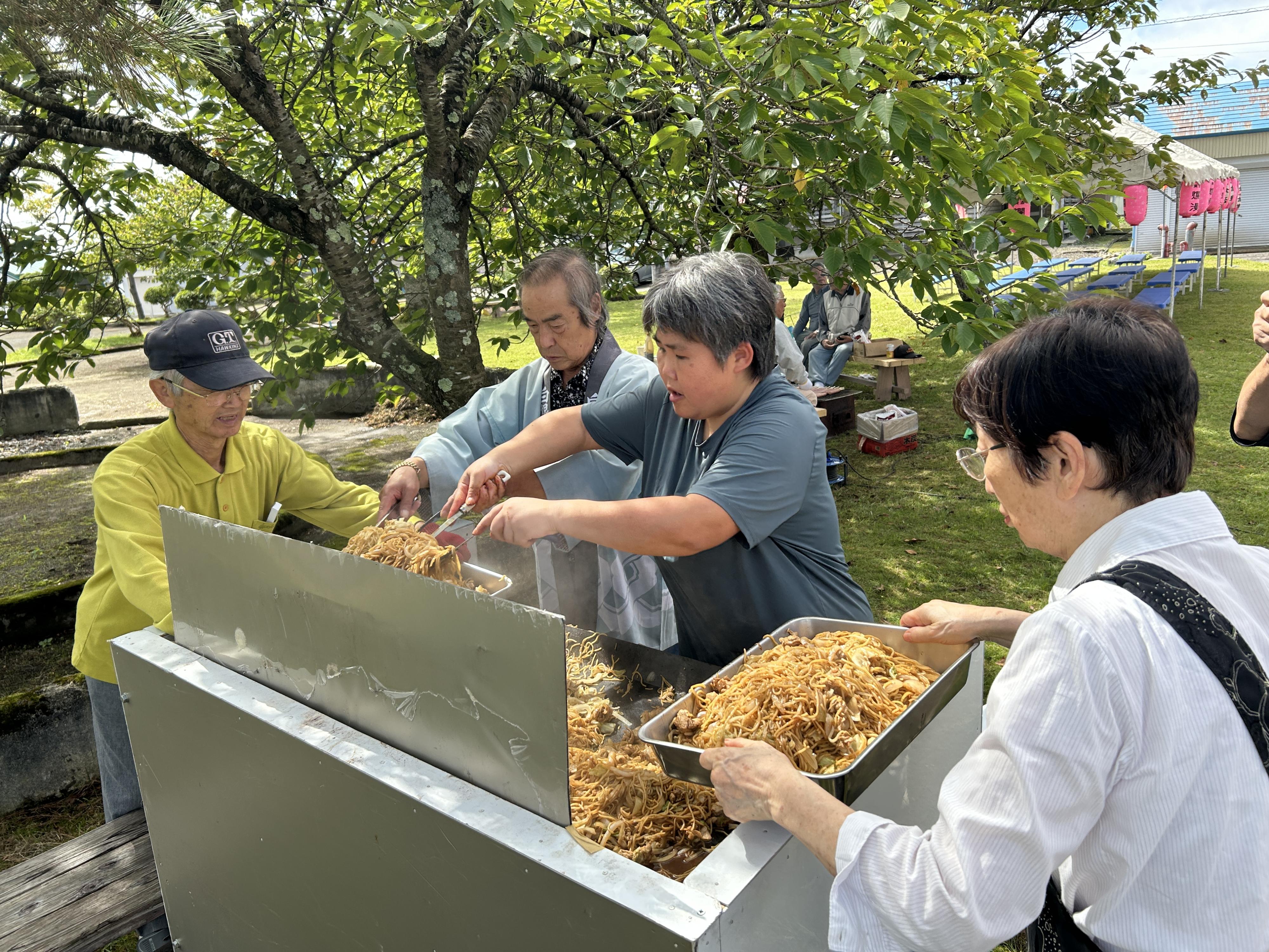 写真　焼きそば