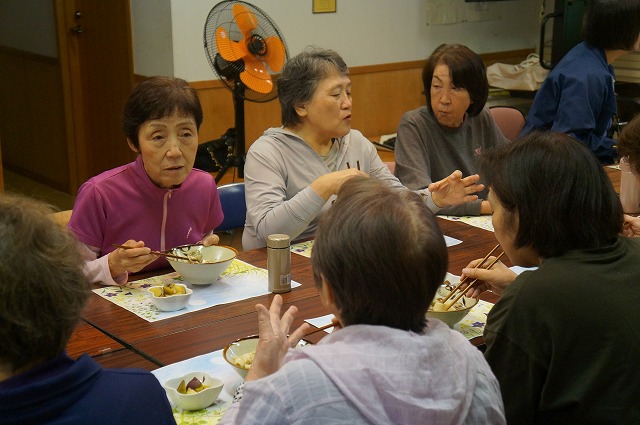 写真　おしゃべり