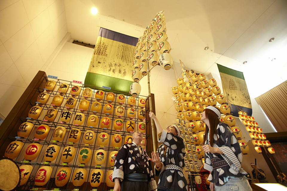 秋田市民族芸能伝承館（ねぶり流し館）