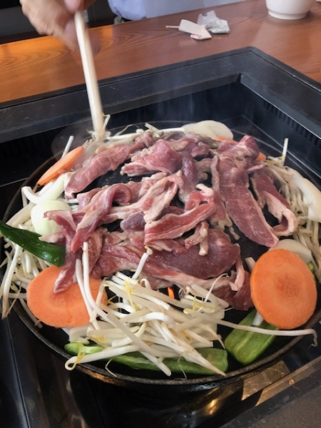 『ジンギスカンを食べる会』