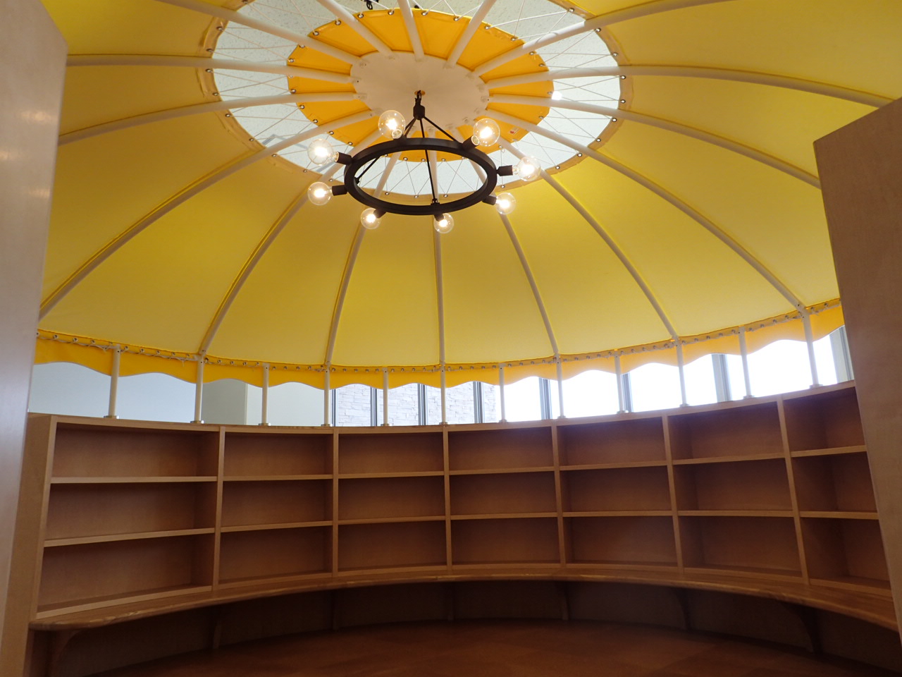 十和田図書館（児童書）