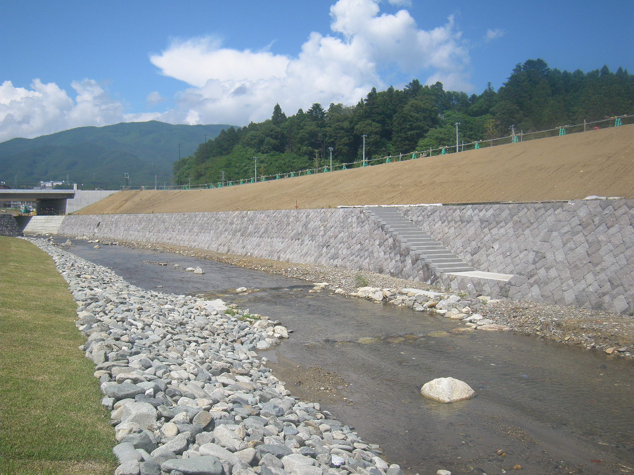 川原川（岩手県陸前高田市）