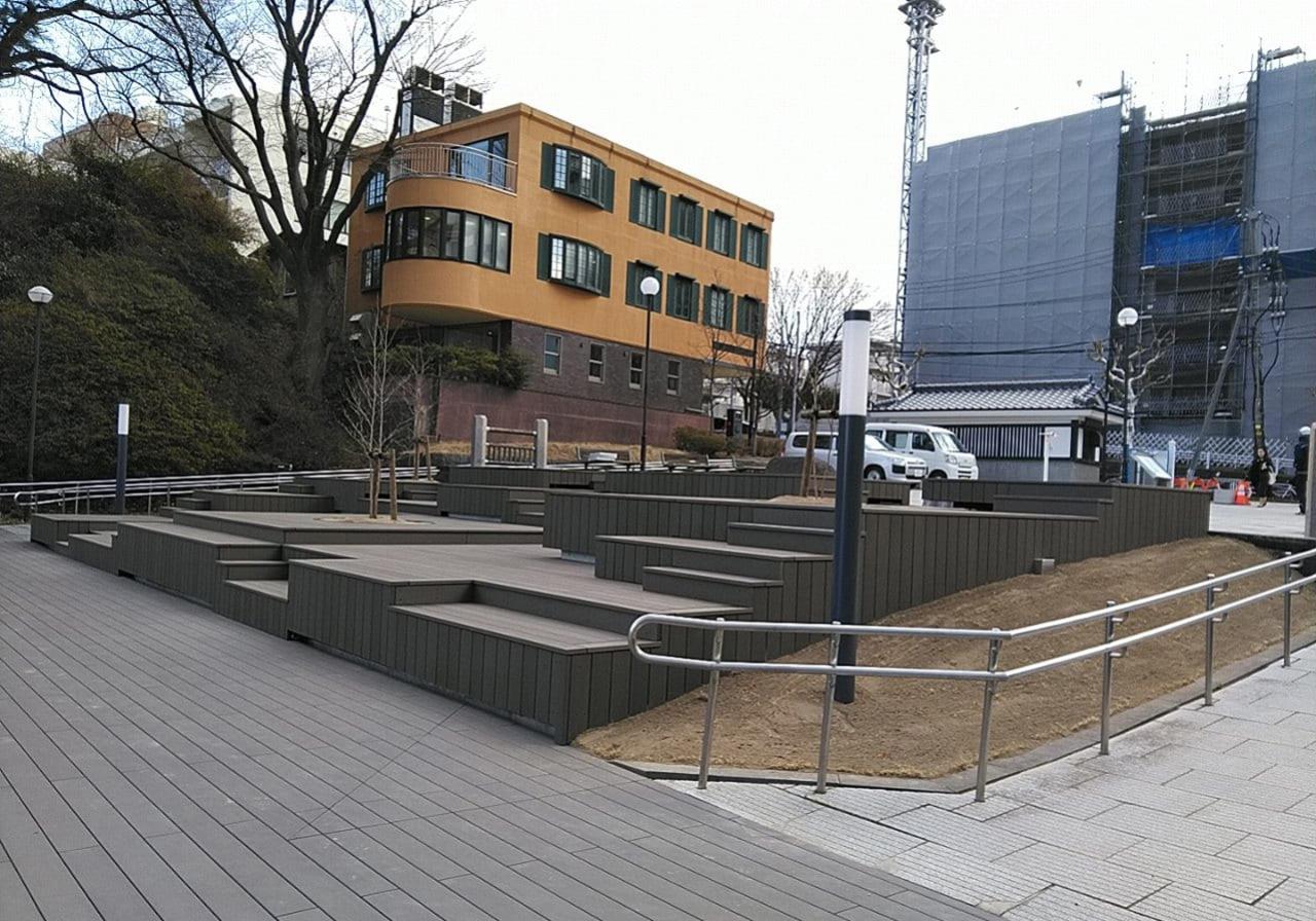 千秋公園整備事業  大手門の堀遊歩道整備工事  東側ポケットパーク階段デッキ整備工事