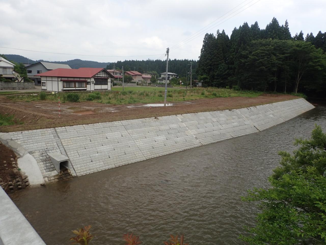 河川災害復旧工事
