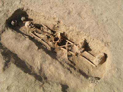新石器時代の土坑墓１